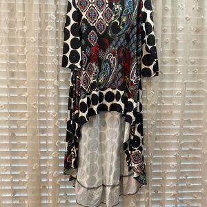 ‘NUGGLES Medium Arrie High Low Top